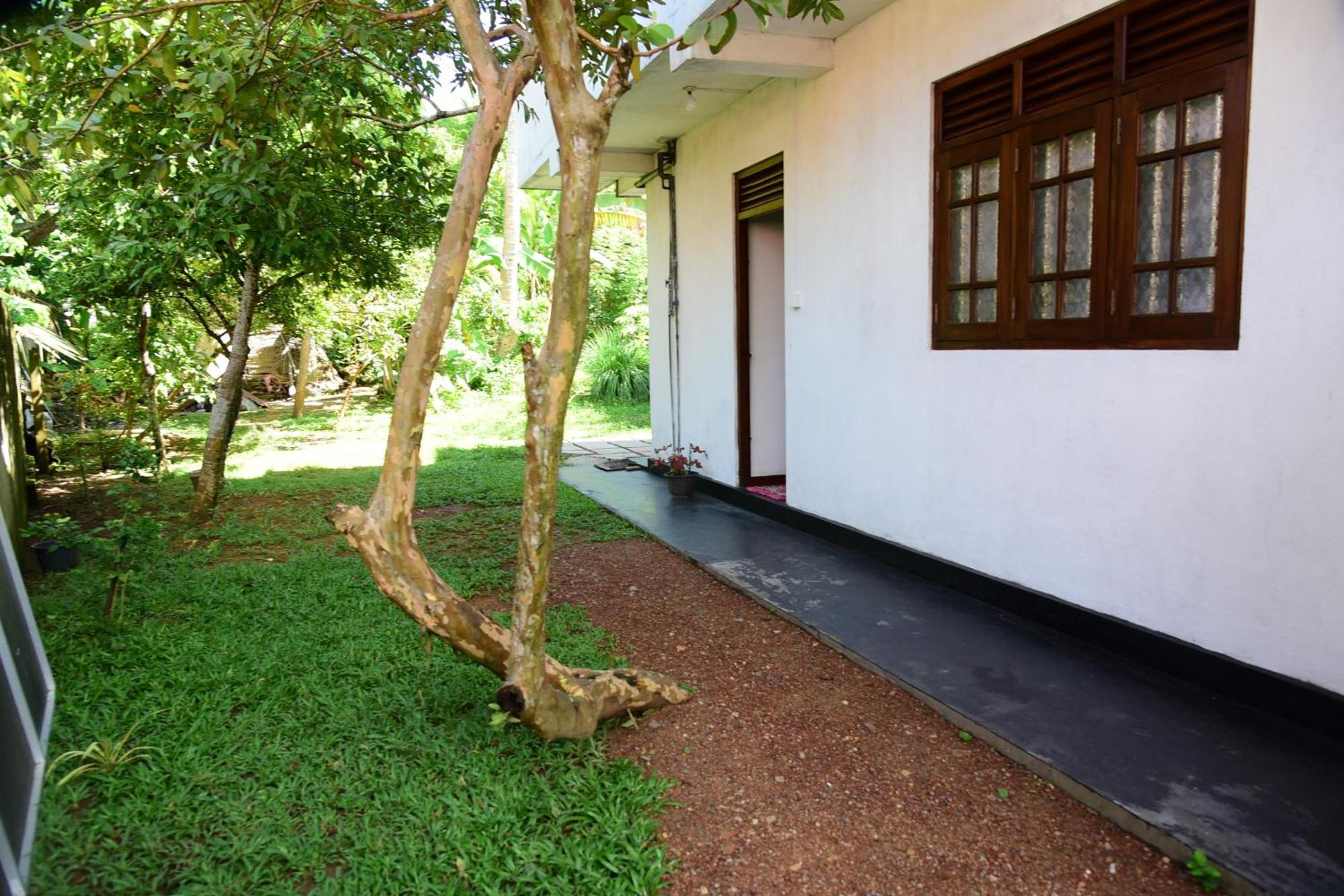 Sun Ground Villa Hikkaduwa Exterior foto